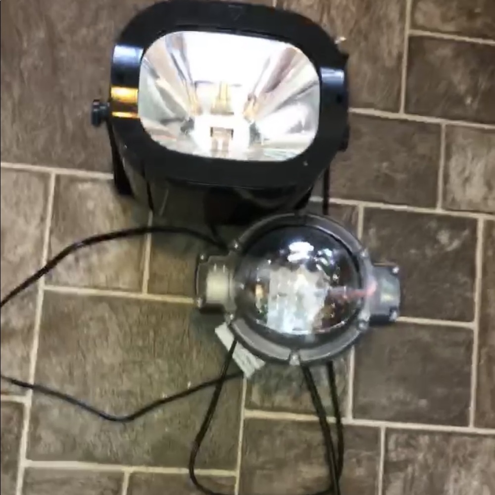 a high quality strobe light / disco light